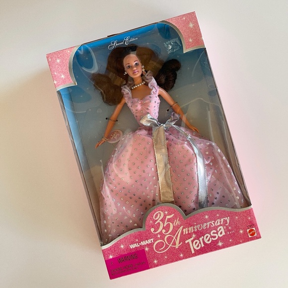 1997 '35th Anniversary Teresa' Barbie NEW IN BOX - Picture 1 of 9